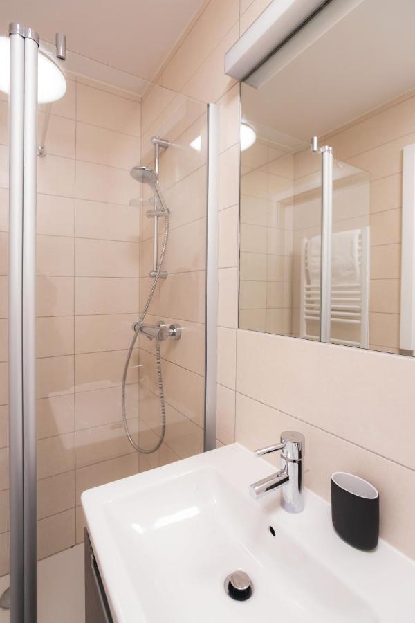 Origer Apartments By Rentaroo Luxembourg Ngoại thất bức ảnh